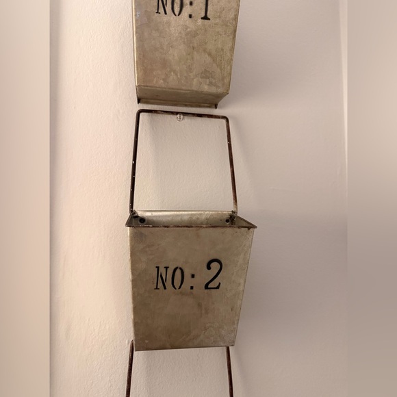 Vintage Galvanized Metal Wall Bins-Set of 3 - Picture 3 of 8